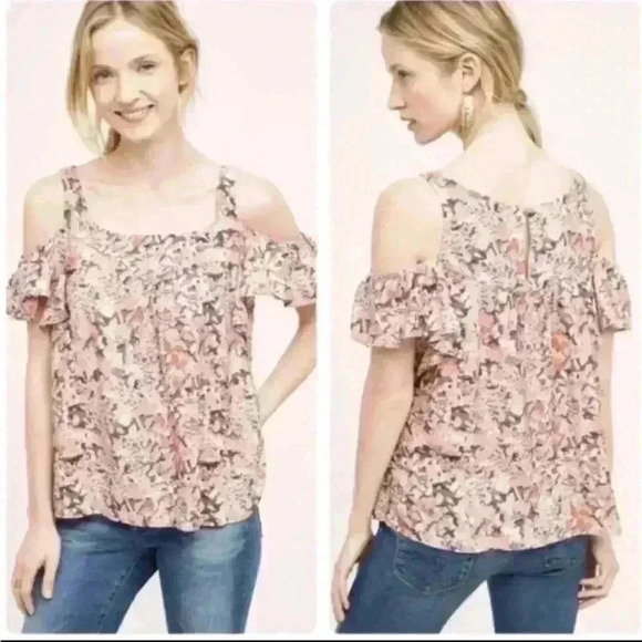 Anthropologie Tops - Anthropologie Maeve floral pink cold shoulder top size small